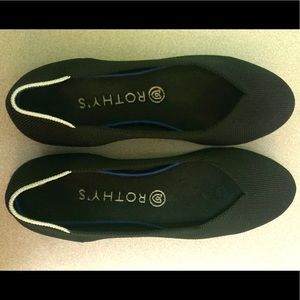 Rothy’s Black Flats Size 8